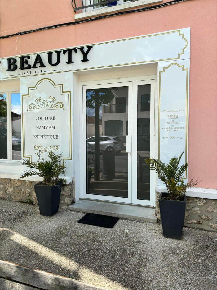 Photo de Porte grand trafic en aluminium