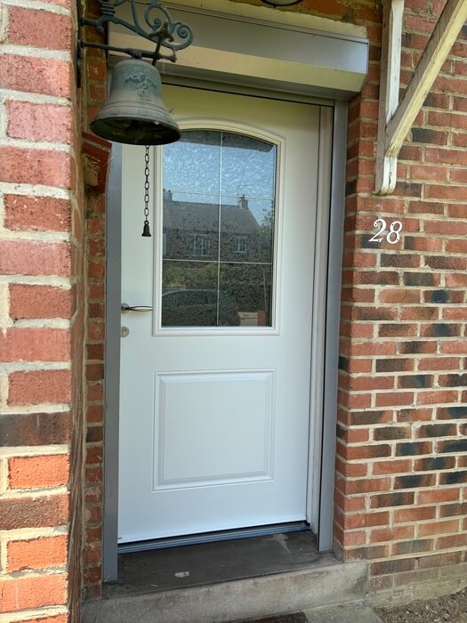 Photo de Porte d'entrée en acier