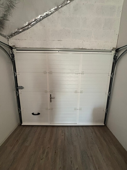 Photo de Porte de garage en acier 2